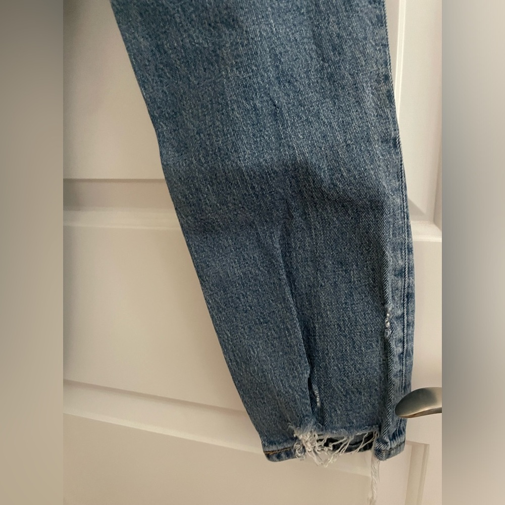 A&F High Rise Mom Jean - Picture 10 of 10